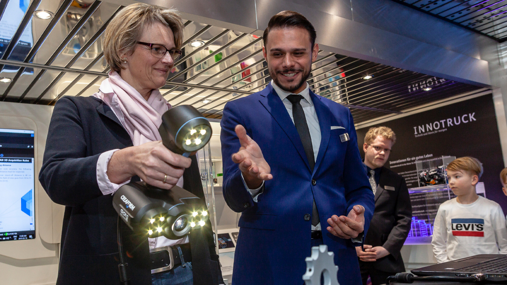 BMBF deutschlandweite Roadshow InnoTruck